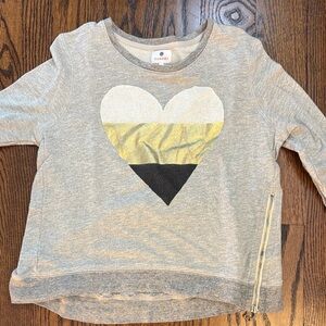 Sundry metallic heart and side zipper Size 2 Women’s sweatshirt GOOD condition.